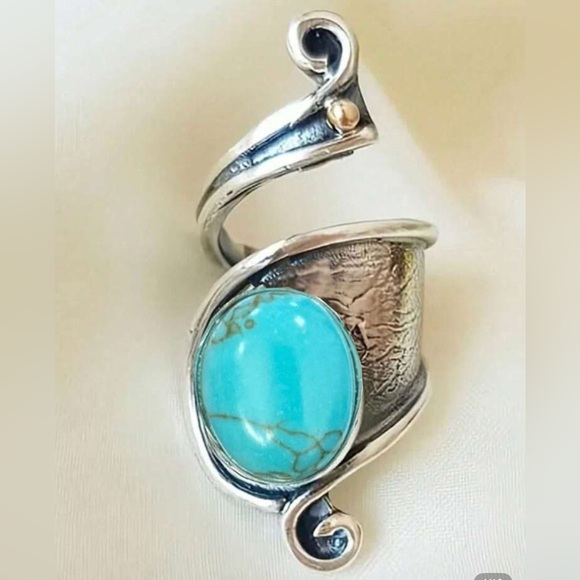 Silver and Turquoise Swirl Ring - Picture 1 of 2